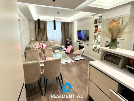 At Kodra e Diellit, a furnished 2+1+2 apartment is for sale!