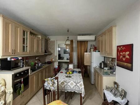 2+1 APARTMENT FOR SALE, NEAR "MIHAL GRAMENO" SCHOOL, ELBASAN STREET.