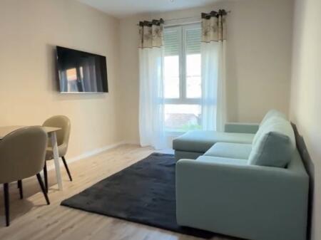 Rent, Apartment 1+1, Ballet School