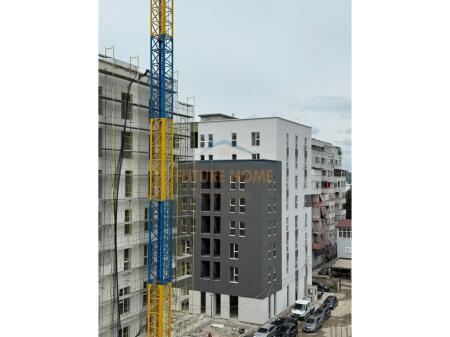 Shitet, Apartament 1+1, Casa Italia, Tirana Hyrja 2