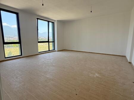 FOR SALE Apartment 1+1 with Parking Space at Bulevardi i Ri