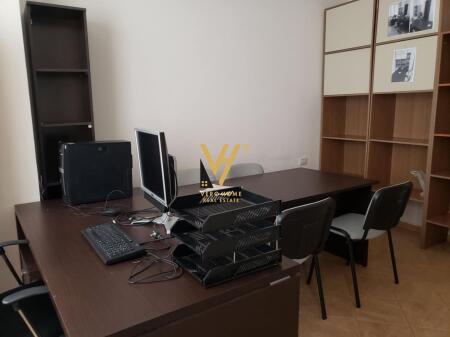 ZYRE 60 M2 ME QERA TOTALISHT E INVESTUAR TE ISH EKSPOZITA