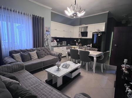 For sale Apartment 2+1+2 in Astir/Bar Artisti