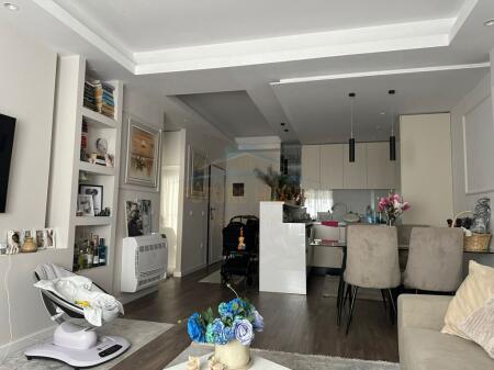 For sale apartment 2+1+2 Kodra e Diellit