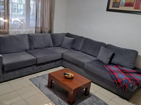2+1 apartment for rent near the old Electric Market (ID B221265) Tirana.
