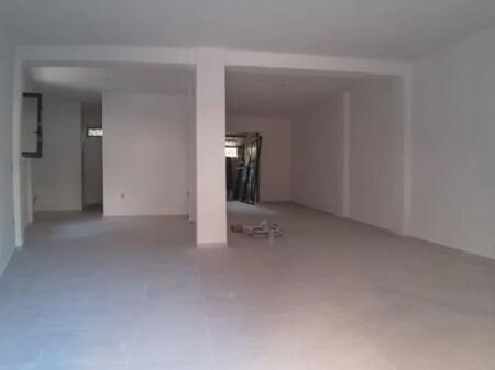 FOR RENT SPACE 105M2 SELVIA