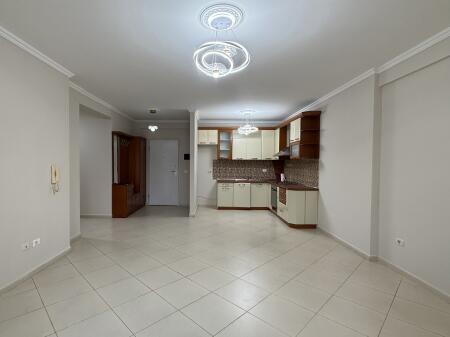 Apartament 2+1 për qira tek rruga Riza Cerova!
