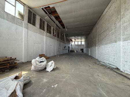 MAGAZINE ME QERA 550 M2 KOMBINAT