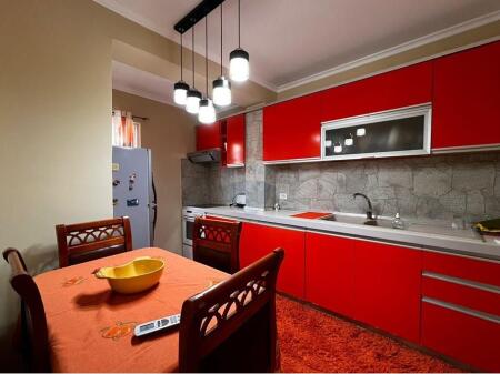 Apartament 2+1 me qira te Stadiumi Dinamo!
