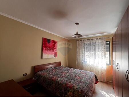 2+1 apartment for rent, in one of the best areas of Tirana, near Dinamo Stadium.