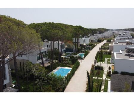 Vila për shitje 4+1, San Pietro/Melia Resort