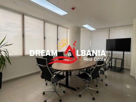 Office Space for Sale in the center of Shkodra (ID 4161104)