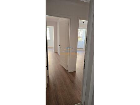 Shitet, Apartament 1+1, 21 Dhjetori