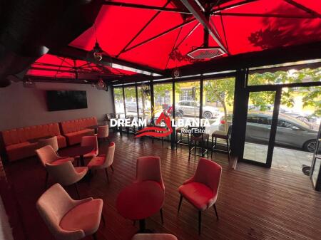 Lounge Bar in affitto in Via Durresit, vicino al Ministero dell'Istruzione a Tirana (ID 4171591)