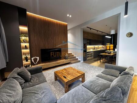Apartament Luksoz për Shitje 4+1+2+Verandë+Pishinë+Post Parkimi, Kopshti Botanik, Tiranë