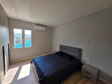 Jepet apartament 1+1 ne Sauk te vjeter!