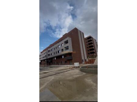 Shitet, Apartament 1+1 Rruga e Elbasanit, Tiranë.