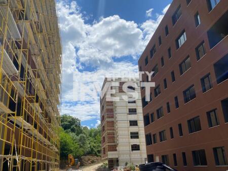 For sale Apartment 2+1+2 Complex Xheluks, Elbasan Street.