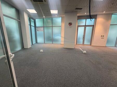 Business environment for rent