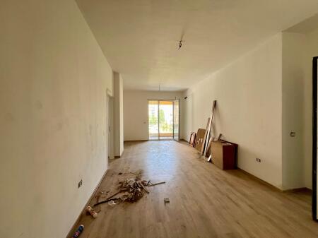 For sale, Apartment 2+1+balcony, "Ish Fusha e Aviacionit" Tirana.