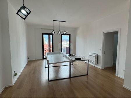 We are selling a super apartment 3+1+2+ 3 balconies in Tirana Garden Building!