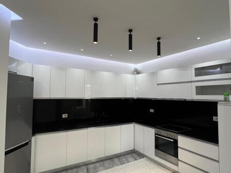 Shitet apartament 2+1 tek kompleksi fratari, Astir