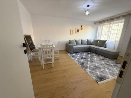 1+1 Apartment Above the market r street