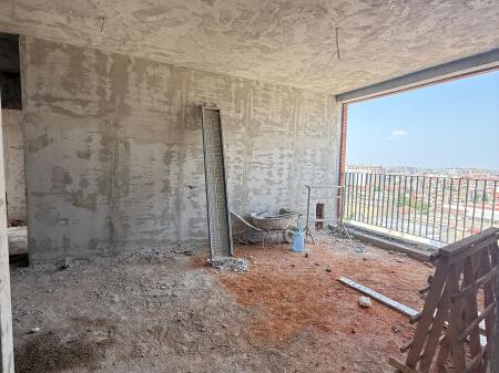 Shitet, Apartament 1+1 Siri Kodra, Tiranë.