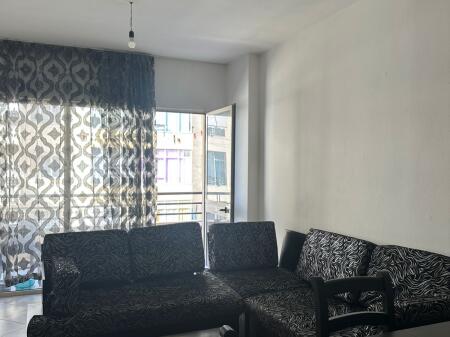 In Affitto Appartamento 2+1+1 Balcone