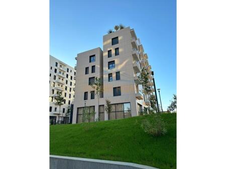 For sale, Apartment 1+1, Porcelain, Tirana.