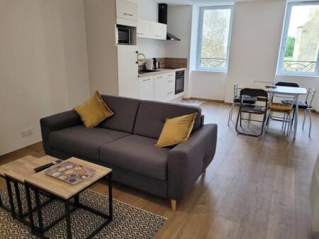 Apartment for Sale 2+1 at Pazari i Ri (ID B120689) Tirana.
