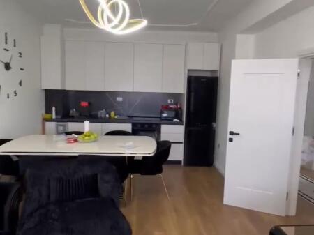 Apartment for sale in Porcelan