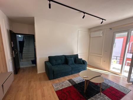 In the area of Selita, near the Selita Mosque, a 1+1 apartment is offered for rent, furnished.
