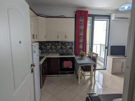 Studio for rent in Lungomare - first line