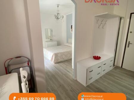 🏖 Studio apartment for rent at Shkëmbi i Kavajës!