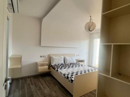 Apartament 2+1+2 për qira