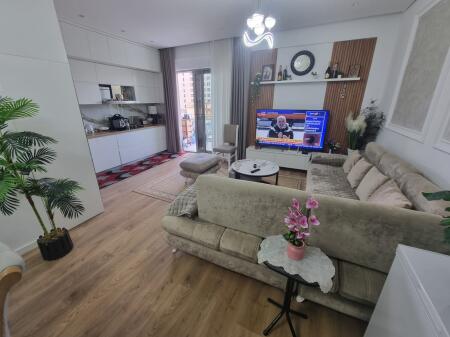 super apartment for rent at Fusha e Aviacionit