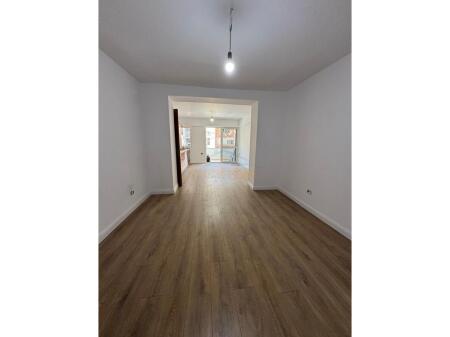 Rent, Apartment 2+1+2, Blloku, Tirana
