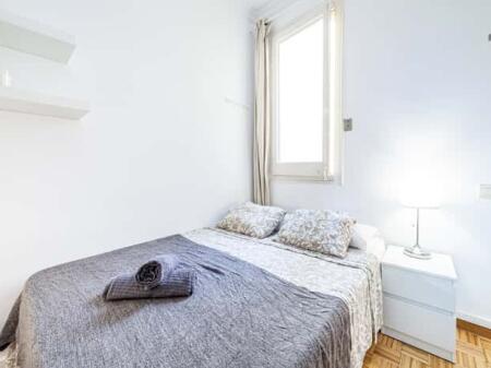 Apartment for Rent 2+1 at 21-Dhjetori (ID B221318) Tirana.