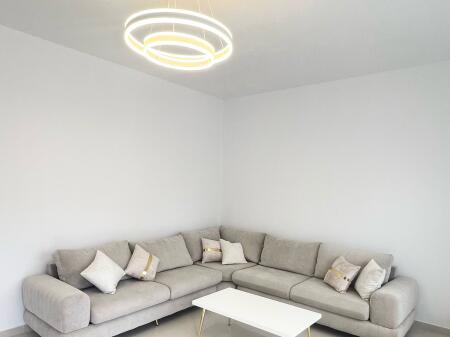 Apartament 2+1 për qira në Sauk