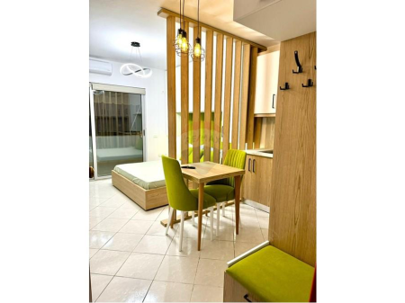 Studio for rent at Kristal Center!