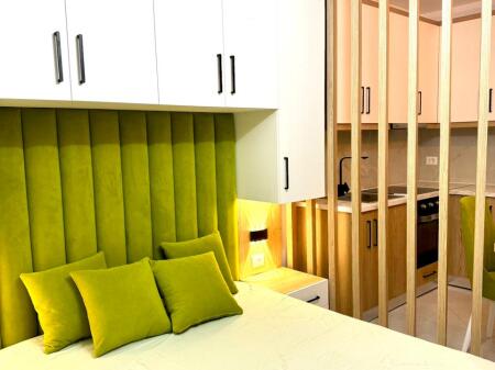 Rent, Apartment with Balcony in the Paris Commune