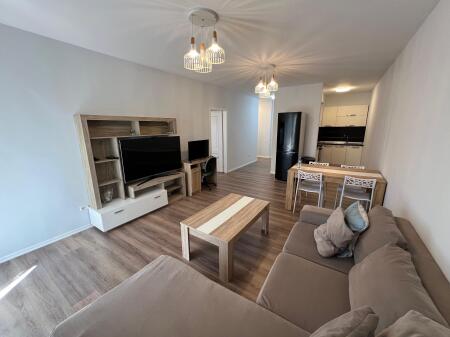 APARTAMENT ME QIRA - KOMPLEKSI KOLOMBO