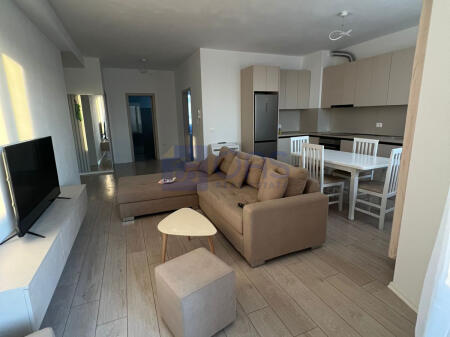 Appartamento 2+1 in affitto ad Astir presso River Residenc