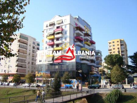 Appartamento 2+1 in affitto in Viale Zhan D’Ark, vicino al Ministero degli Affari Esteri a Tirana.