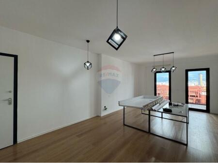 We are selling a super apartment 3+1+2+ 3 balconies in Tirana Garden Building!