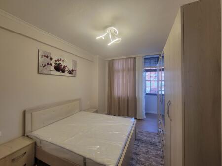 Për Shitje Apartament 2+1+2