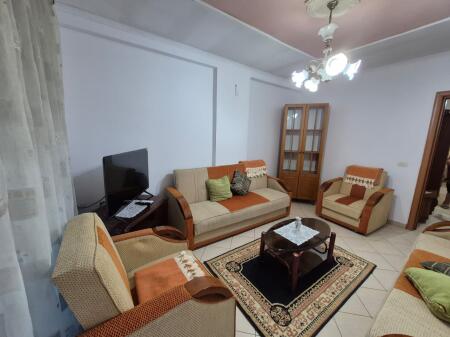 Apartment 1+1 for rent, Pazari i ro