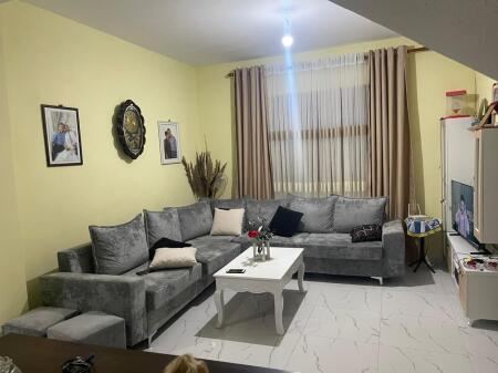 In the area of Ali Demit, near the Mangalem Complex, the 1st floor of a villa is for rent, 2+1, furnished.