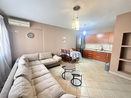Apartment 2+1 for rent near Square 21
